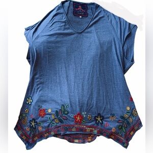 Johnny Was Blue Embroidered Floral V‑Neck Tunic